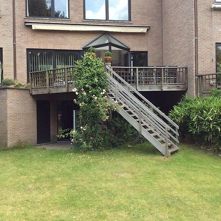 B&B Uccle ภายนอก รูปภาพ