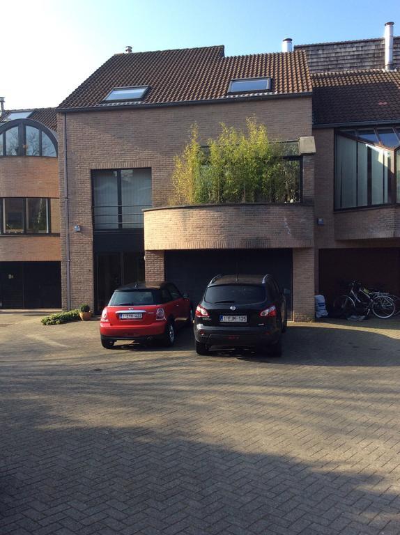 B&B Uccle ภายนอก รูปภาพ